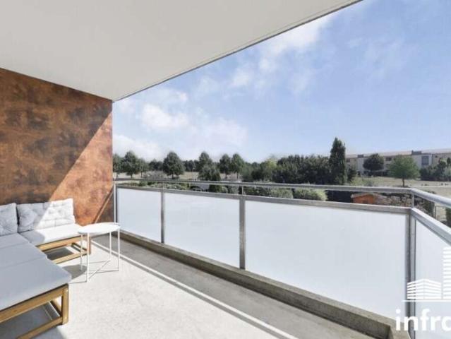Möbilierte 2 Zimmer Wohnung mit Balkon