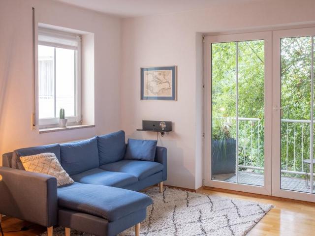Möbl. 2 Zimmer Whg. in Uni Nähe von privat