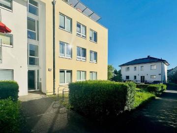 möbliert 3 Zi in Pankow + Tiefgarage mindestens 1 max. 2 Jahre | Wannen Bad | EBK | Balkon | LIFT