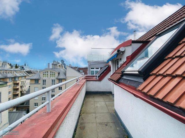 MÖBLIERT FULLY FURNISHED: TERRASSENMIETE