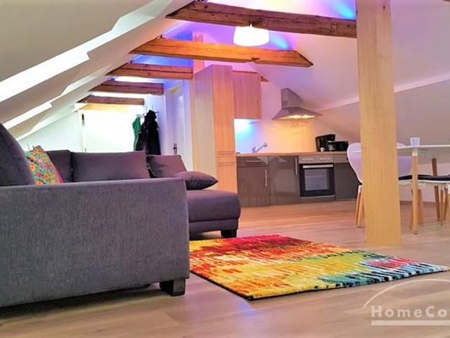 21634 HomeCompany Dresden Möbliert/Furnished Große 3 Zimmer Dachwohnung in Dresden Dobritz max. 5 Personen