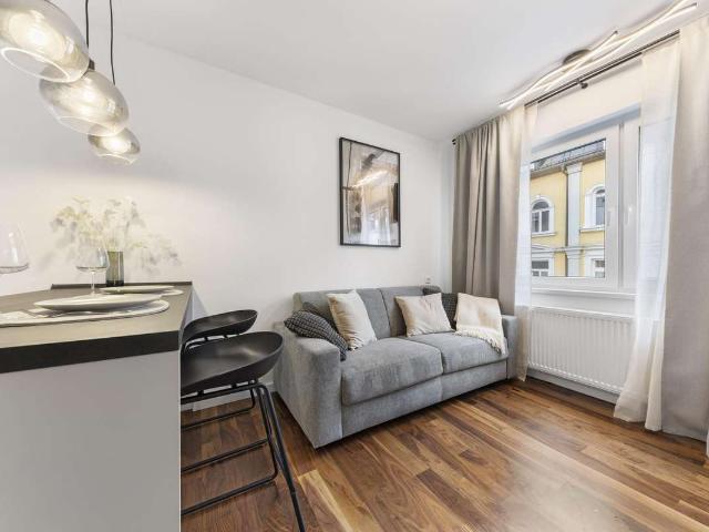 Möbliert & löffelfertig: Studio im Glockenbachviertel | Furnished studio