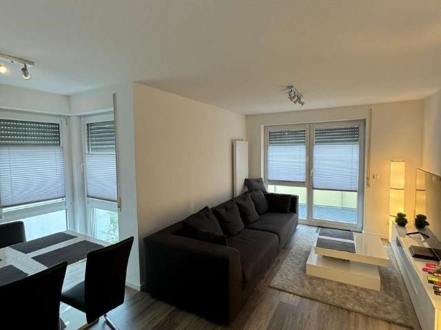 MÖBLIERT MODERN RENOVIERTE WHG. IN RUHIGER LAGE S FEUERBACH 2,5 Zi, Blk, Stellpl
