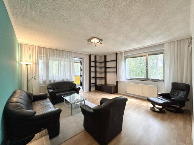 Möbliert oder unmöbliert Blick ins Grüne! 3 Zimmer Wohnung mit Loggia in der Thermenregion Bad Vöslau!