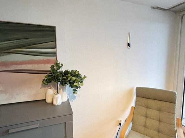 Möbliert Schöne Wohnung mit Balkon in zentraler Lage