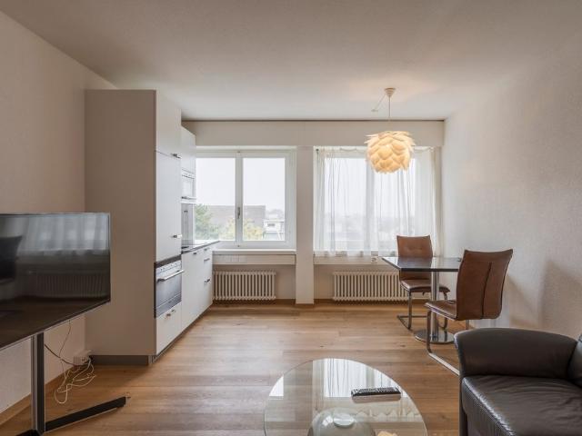 Möblierte 3.5 Zimmer Wohnung, 54.6 m2, 6. Stock, NK inklusive, CHF 1'130