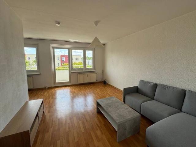 Möblierte 3 Zimmer Dachgeschosswohnung + Balkon