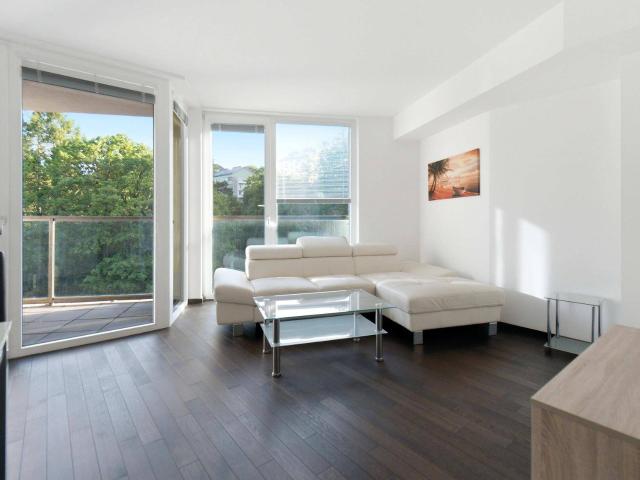 Möblierte 3 Zimmer Maisonette mit Loggia und kontrollierter Wohnraumlüftung – sofort bezugsbereit