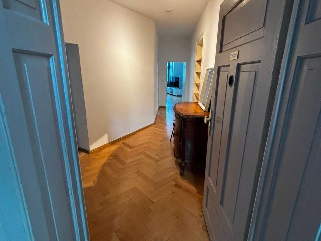 Möblierte 3 Zimmer Wohnung im Dreimühlenviertel, Munchen Amsterdam Apartments for Rent