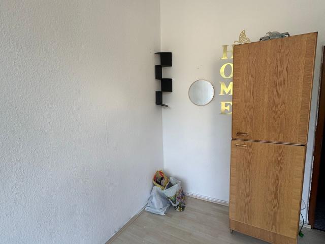 Möblierte 1,5 Zimmer Wohnung mit EBK ab sofort !, Duisburg Amsterdam Apartments for Rent