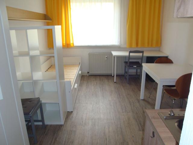 Möblierte 1 Zi. Wohnung mit Einbauküche in Bayreuth zwischen Bahnhof und Zentrum, Wfl. ca. 19 m²
