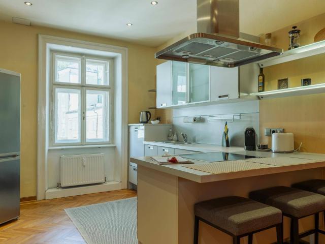 Möblierte 1 Zimmer Wohnung mit GartenMitten in Salzburg Stadt