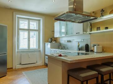 Möblierte 1 Zimmer Wohnung mit GartenMitten in Salzburg Stadt