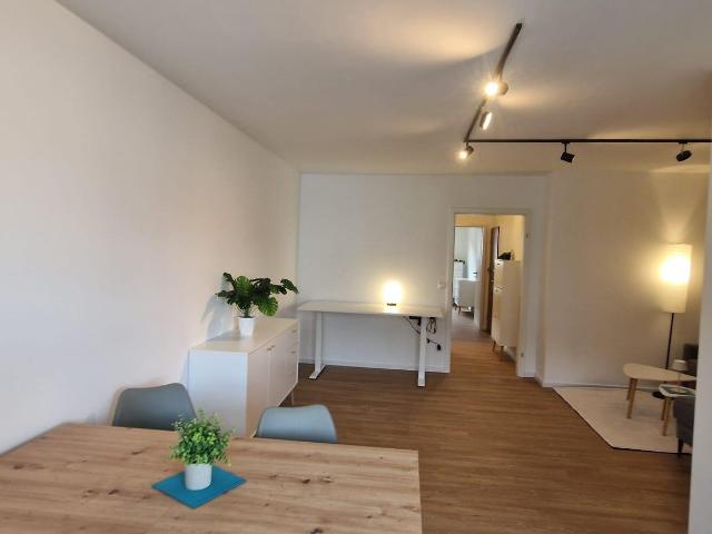 Möblierte 2,5 Zimmer Wohnung mit Balkon nahe Wöhrder Wiese