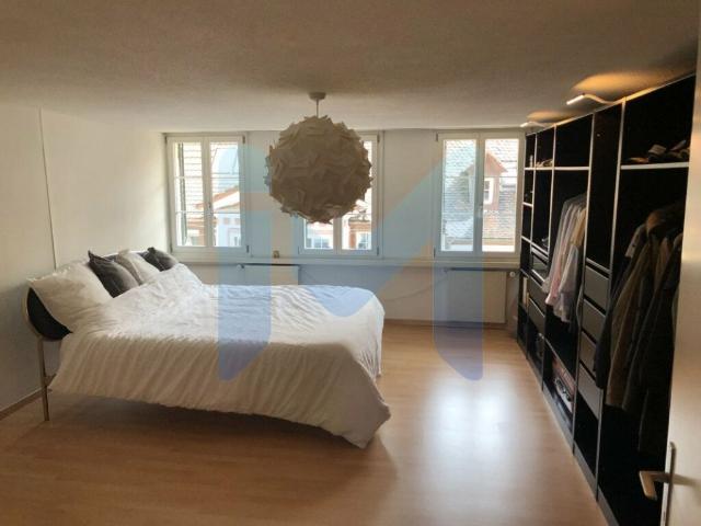 Möblierte 2,5 Zimmer Wohnung im Herzen von Zug
