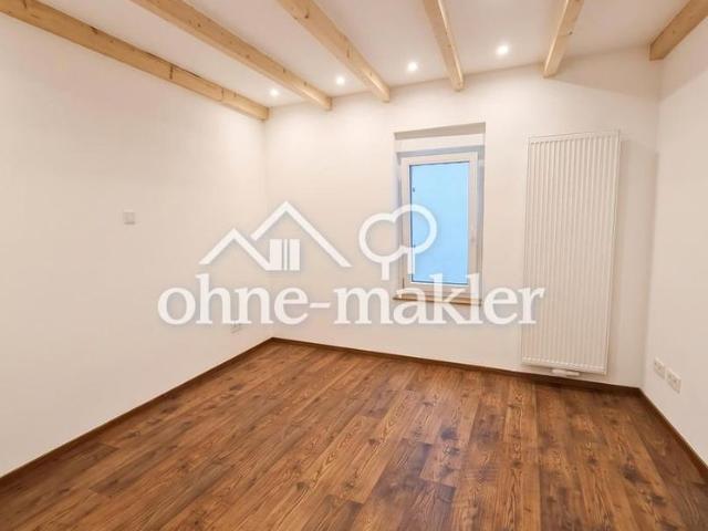 Möblierte 2,5 Zimmer Maisonette mit Terrasse & Einbauküche – 70 m², St. Leon Rot