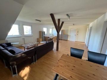 Möblierte 2 ZKB Dachgeschosswohnung in ruhiger Wohnlage von Niedernhausen auch unmöbliert möglich