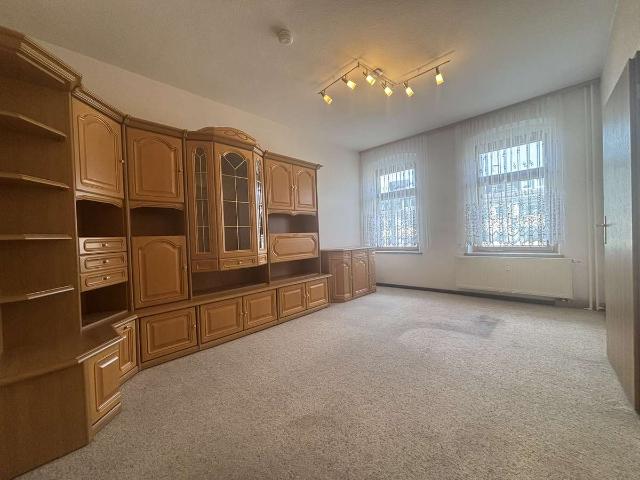 möblierte 2 Zi Whg. mit Balkon – ca. 47m² – im Stadtzentrum