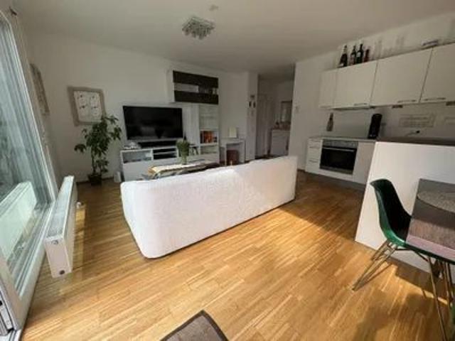 Möblierte 2 Zimmer Gartenwohnung mit Terrasse ruhig, U1 Nähe, Alte Donau