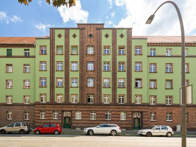 Möblierte 2 Zimmer Kapitalanlage im Dresdner Denkmal, 5,15 % Bruttorendite, erhöhte AfA