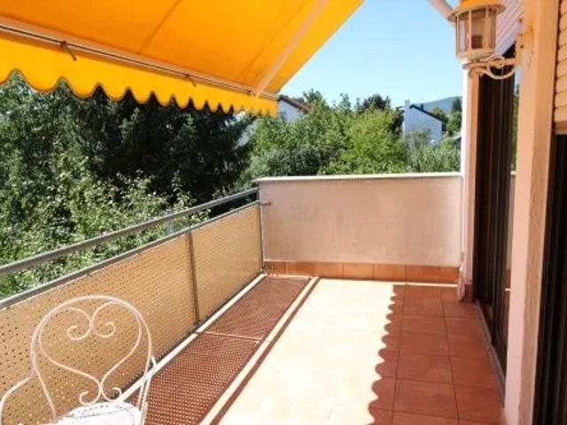 Möblierte 2 Zimmer Maisonette Wohnung