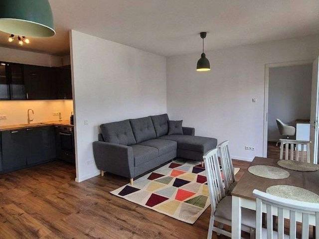 Möblierte 2 Zimmer Neubauwohnung mit Balkon und Aufzug in Berlin Tempelhof