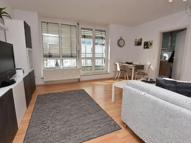 Möblierte 2 Zimmer Penthouse Wohnung mit Balkon in Kempten