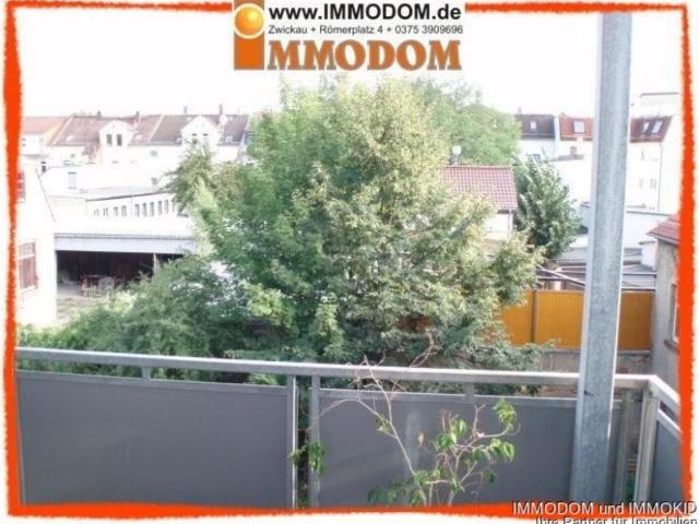 Möblierte 2 Zimmer Wohnung mit BALKON zur Südseite zu vermieten!