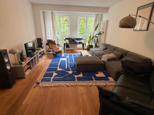 Möblierte 2 Zimmer Wohnung in Weserstraße zu vermieten. Flexibelzeit Furnished 2 room Apartment in Weserstraße for rent. Flexibel time