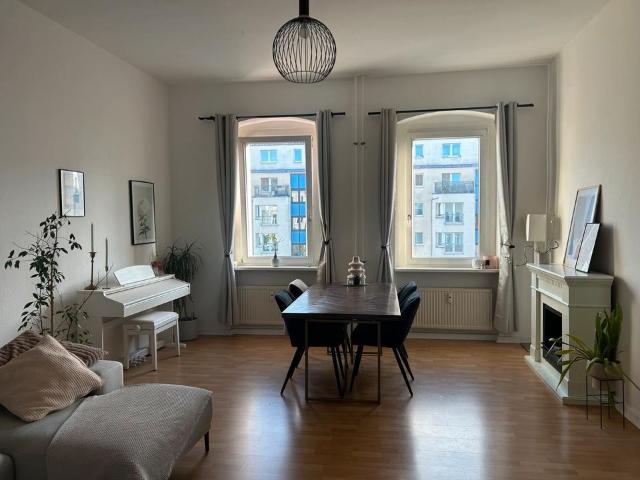 Möblierte 2 Zimmer Wohnung in Friedrichshain zur Zwischenmiete