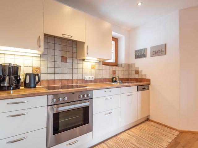 Möblierte 2 Zimmer Wohnung in Kitzbühel ab November