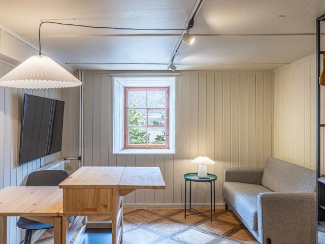 Möblierte 2 Zimmer Wohnung in Mollis