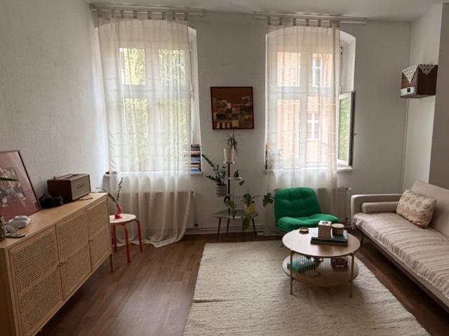 Möblierte 2 Zimmer Wohnung mit Balkon & Badewanne im Skandinavischen Viertel