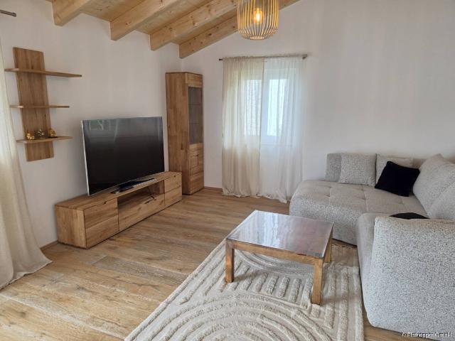 Möblierte 2 Zimmer Wohnung mit Balkon in Kolbermoor