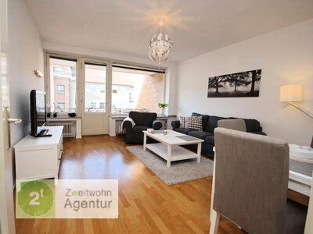 Möblierte 2 Zimmer Wohnung mit Balkon in Toplage, Düsseldorf Oberkassel, Joachimstr