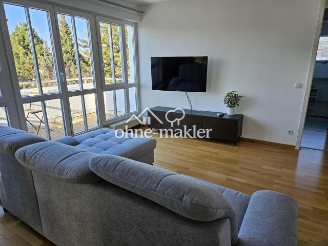 Möblierte 2 Zimmer Wohnung mit Balkon, TG Stellplatz und WLAN – ideal für Expats