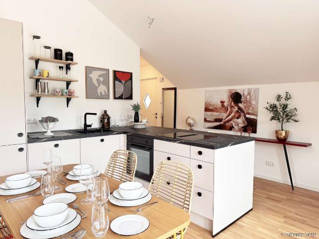 Möblierte 2 Zimmer Wohnung mit Dachterrasse in Rosenheim
