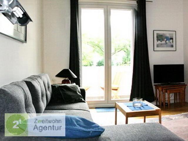 Möblierte 2 Zimmer Wohnung mit Sonnenbalkon, Düsseldorf Golzheim, Kaiserswerther Str