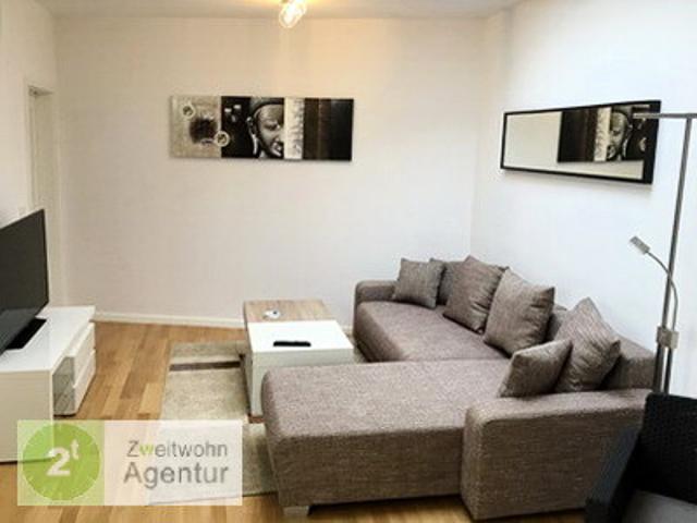 Möblierte 2 Zimmer Wohnung mit Terrasse und WLAN, Düsseldorf Heerdt, Am Heerdter Hof