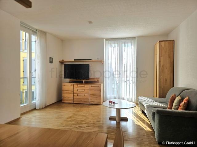 Möblierte 4 Zimmer Wohnung mit Aufzug und Balkon in München Riem