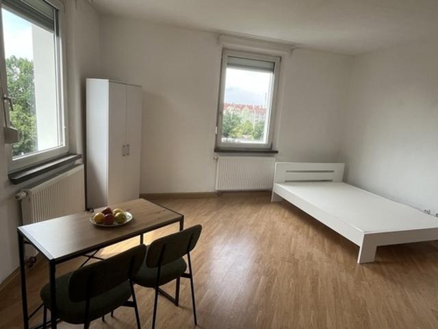 Möblierte 4 Zimmer WG am Maffeiplatz