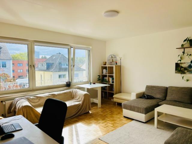 Möblierte 76 m2 Wohnung mit Balkon in Bonn Duisdorf | 05.12.2026–09.01.2027