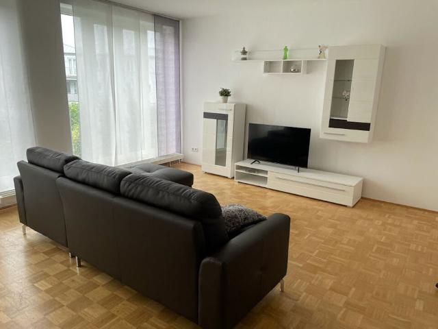 Möblierte Balkon Wohnung in Bonn Brüser Berg – zeitwohnen.de