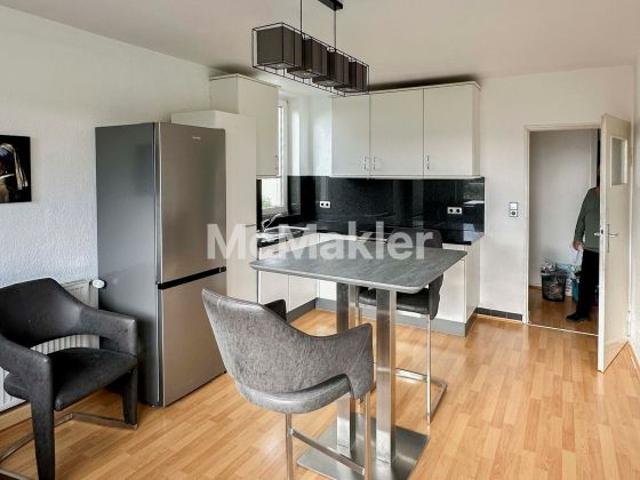 Möblierte gepflegte 53 m² Wohnung ruhig, mit EBK, Balkon und Stellplatz Vorteil Erbpacht
