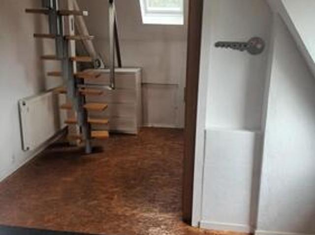 Möblierte DG Wohnung in Bochum Werne zu vermieten Kalt Miete 460