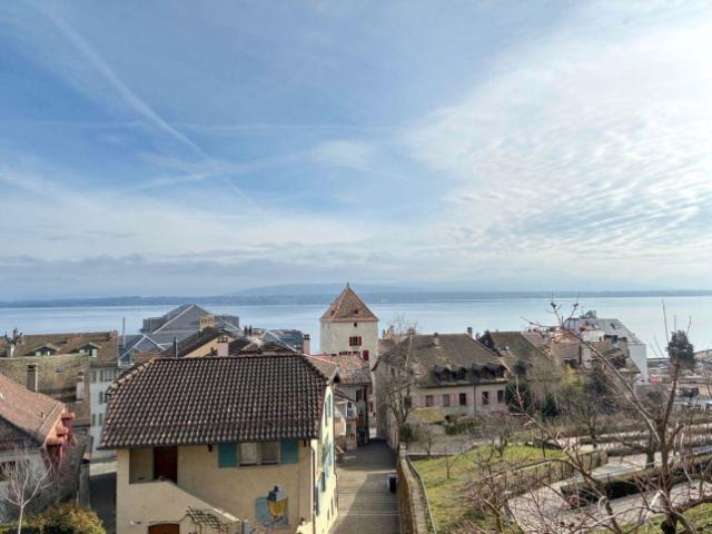 Möblierte Einzimmerwohnung zu mieten – Nyon, Rue de Rive 53, Seeblick im 4. Stock verfügbar am 11.02.2026