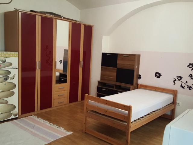 Möblierte Kleinwohnung,U3 Johnstr.Nähe, 15.Bezirk