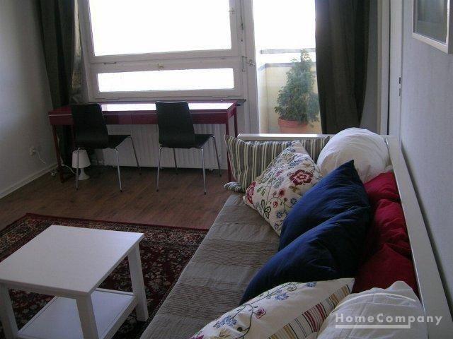 Möblierte, helle Ein Zimmer Wohnung in Berlin Schöneberg