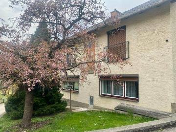 Möblierte Mietwohnung im Erdgeschoß sofort verfügbar!