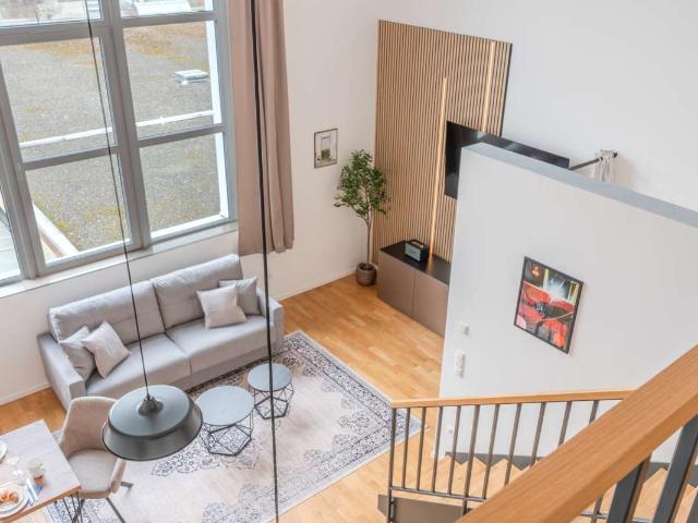 Möblierte neuwertige 3 Zimmer Wohnung im 3. OG mit Garage in Forchheim